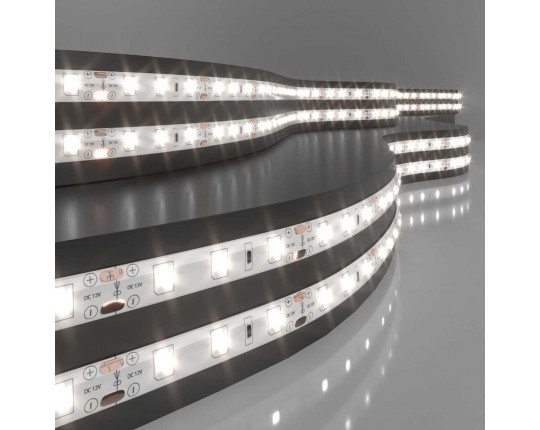 Светодиодная влагозащищенная лента Elektrostandard 4,8W/m 60LED/m 2835SMD дневной белый 5M a050577