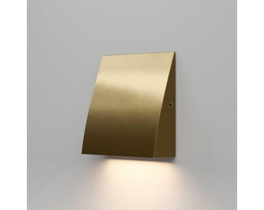 Подсветка для лестниц Elektrostandard 40159/LED 4000K латунь a071226 Подсветка для лестниц Elektrostandard 40159/LED 4000K латунь a071226