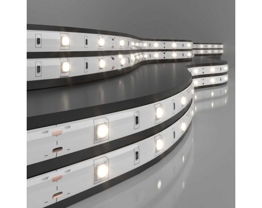Светодиодная влагозащищенная лента Elektrostandard 7,2W/m 30LED/m 5050SMD дневной белый 5M a050584
