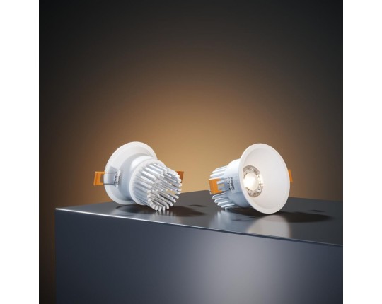 Встраиваемый светодиодный светильник Elektrostandard Lin 15266/LED 7W 3000K WH белый a063925
