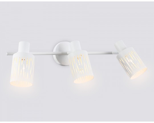  Настенно-потолочный спот в стиле лофт TR8665/3 WH белый E14/3 max 60W 560*100*190