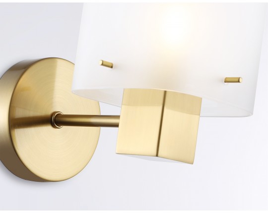  Настенный светильник LH57035 BS/SM латунь/дымчатый E14 max 40W 195*110*185