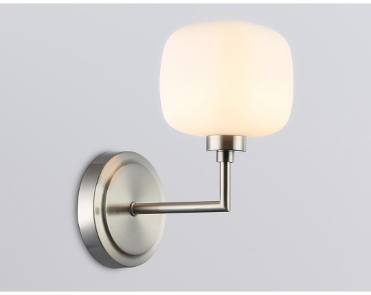  Настенный светильник LH53007 SN/FR сатин никель/белый матовый G9 max 40W 195*120*230