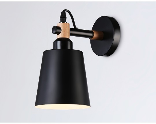  Настенный светильник со сменной лампой TR82213 BK/LW черный/светлое дерево E27 max 40W 230*130*190