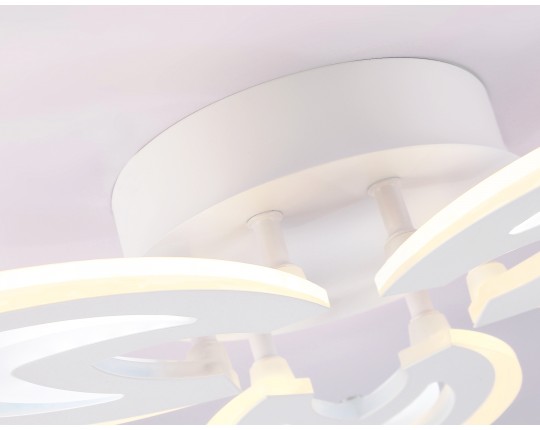  Потолочный светодиодный светильник с пультом FA4545/3 WH белый 3000K-6400K 38W 425*385*75 (ПДУ ИК)