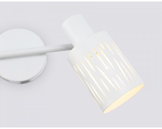  Настенно-потолочный спот в стиле лофт TR8664/2 WH белый E14/2 max 60W 360*100*190