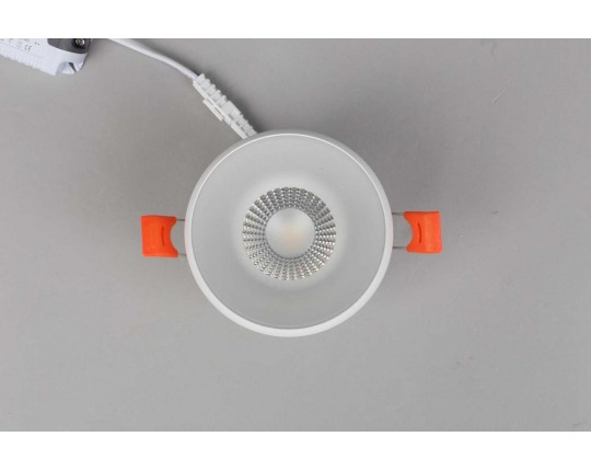 Встраиваемый потолочный светильник Omnilux Genova OML-102809-06