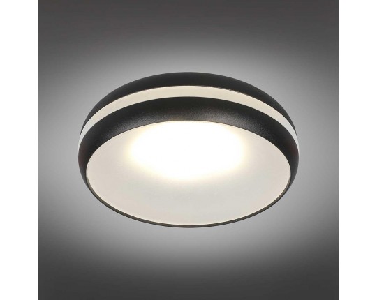 Встраиваемый потолочный светильник Omnilux Genova OML-102819-01