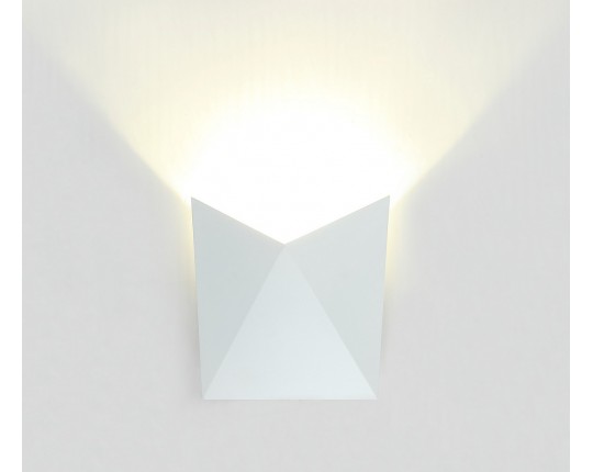 Светильник настенный LED 7W 4000K Белый 220V IP54 IL.0014.0010 WH