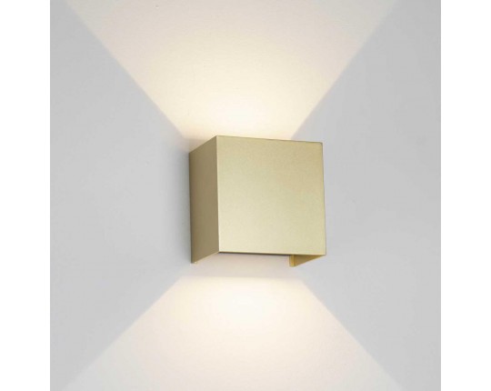 Настенный уличный светильник Mantra DAVOS 9228