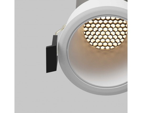 Встраиваемый светильник Maytoni Technical DL116-10W-3K-W Встраиваемый светильник Maytoni Technical DL116-10W-3K-W