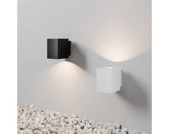 Уличный настенный светильник Maytoni Outdoor Block O507WL-L5B3K