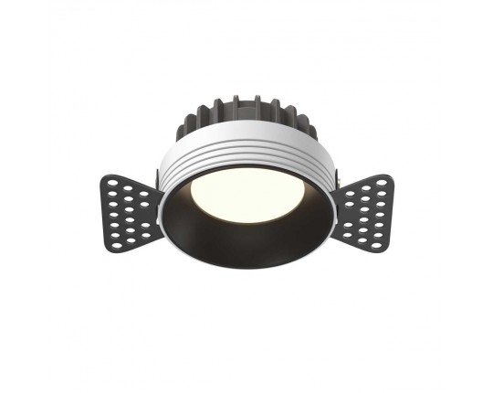 Встраиваемый светильник Maytoni Technical DL055-8W3-4-6K-TRS-B