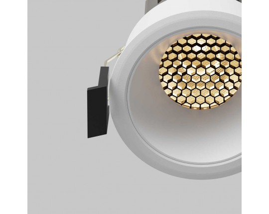Встраиваемый светильник Maytoni Technical DL123-10W-3K-W