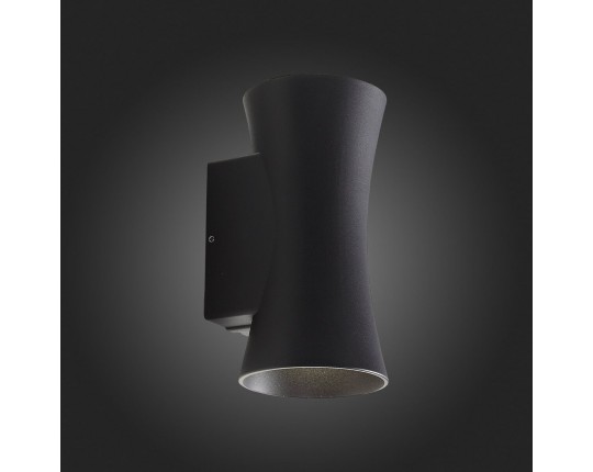 SL088.401.02 Светильник уличный настенный ST-Luce Черный кварцевый LED 2*5W 4000K