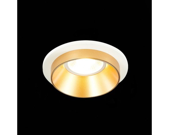 ST206.258.01 Св-к встр. Белый GU10 1*50W  IP20 D92xH38 220V Без ламп