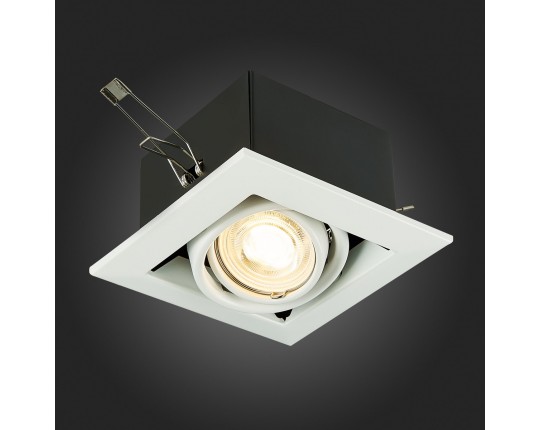 ST250.558.01 Св-к встр. Черный, Белый GU10 1*50W  IP20 L126xW126xH70 220V Без ламп