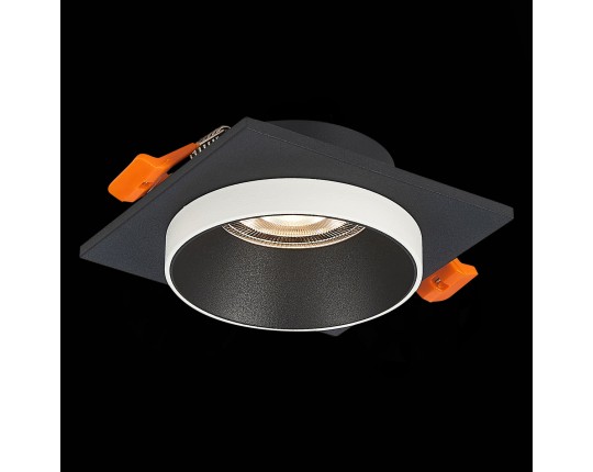 ST206.418.01 Св-к встр. Черный GU10 1*50W  L92xW92xH38 220V Без ламп