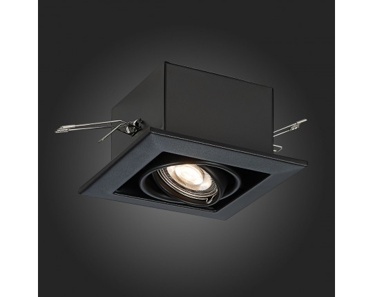 ST250.448.01 Св-к встр. Черный GU10 1*50W  L126xW126xH70 220V Без ламп