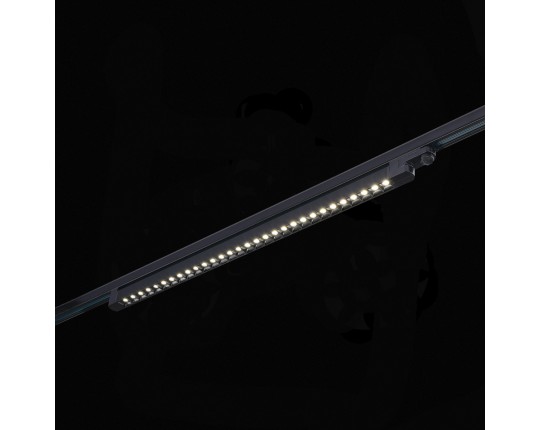 ST662.446.30 Св-к трек. Черный LED 1*30W 4000K 2 400Lm Ra>90 48° IP20 L935xW33xH73 165-265V