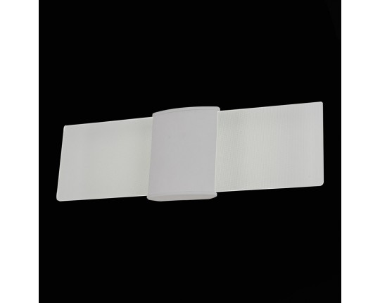 SL103.501.01 Светильник уличный настенный ST-Luce Белый/Белый LED 1*6W 3000K