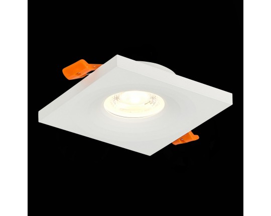 ST205.518.01 Св-к встр. Белый GU10 1*50W  L94xW94xH27 220V Без ламп