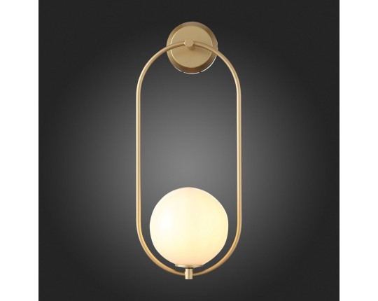 SL1118.201.01 Светильник настенный ST-Luce Золотистый/Белый E14 1*40W