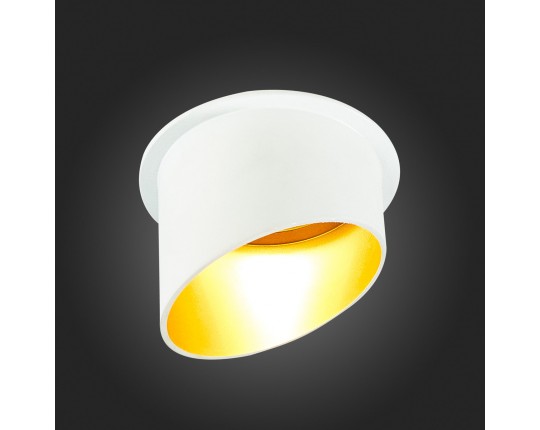 ST214.508.01 Св-к встр. Белый GU10 1*50W  IP20 L68xW68xH68 220V Без ламп